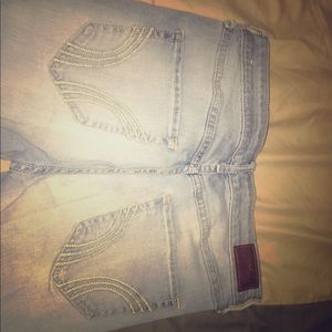 New Hollister High-Waisted jeans